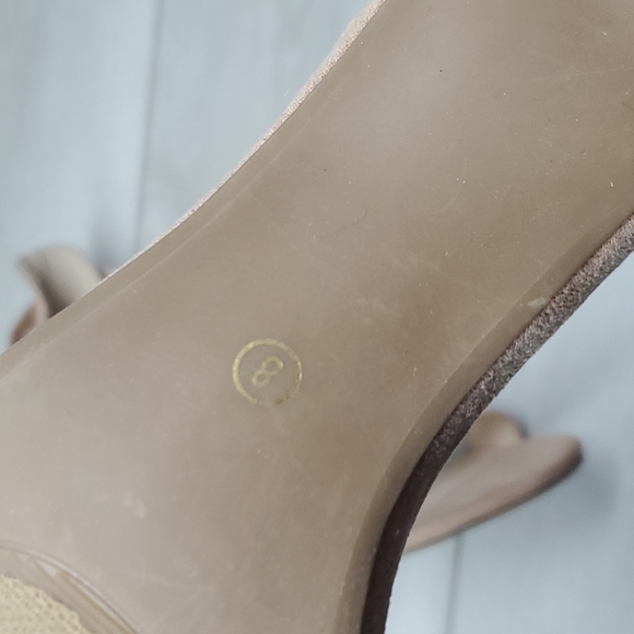 Lulu's Womens "Like New" Pubkished Author Ankle Strap Suede Heels shoes 8 - Picture 11 of 13